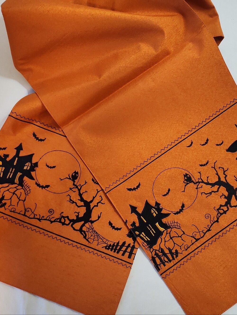 Vtg Halloween Table Runner Orange w Black Embroidered Scary Night Scene 13"x72"